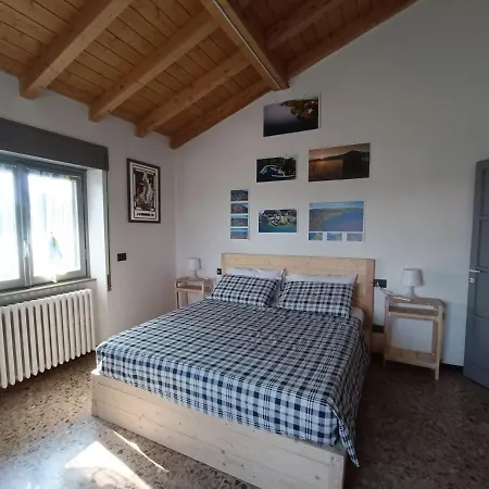 Casa Le Fornaci Apartment